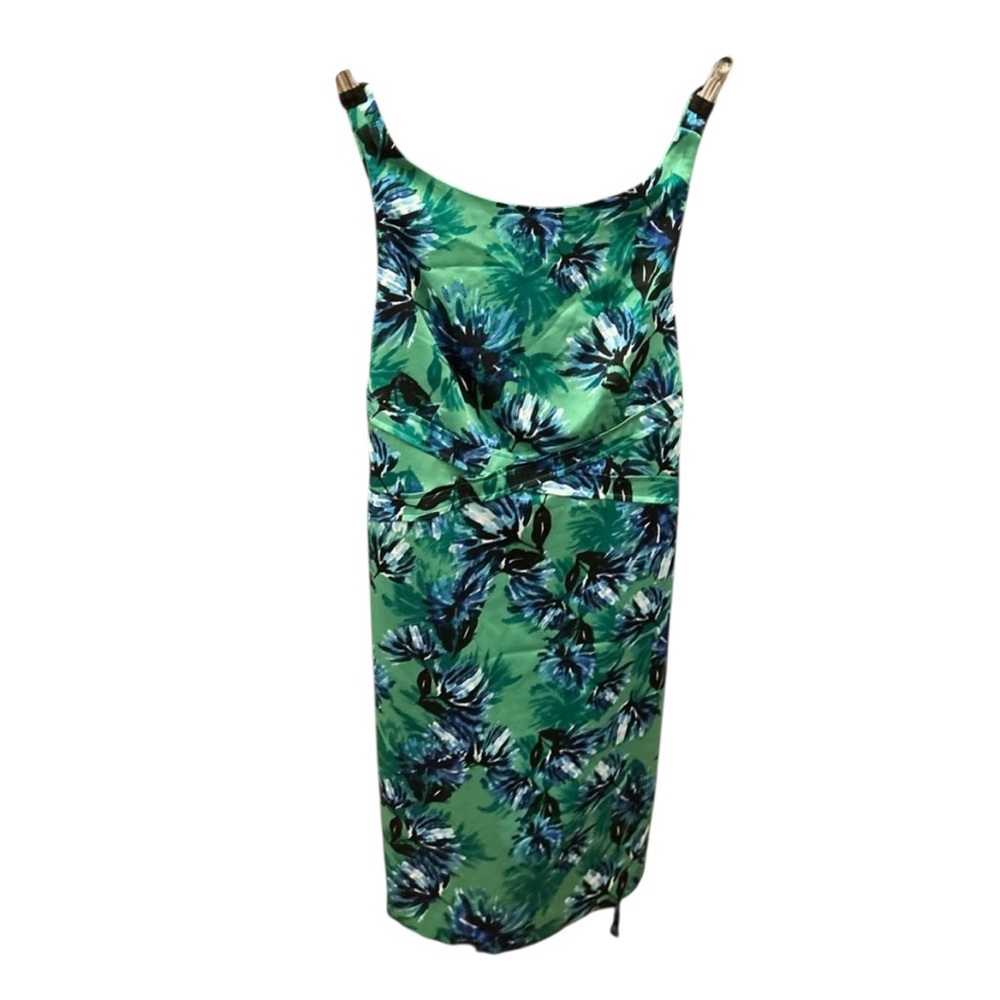 Banana republic spring and summer Cocktail dress. Tropical feeling and light